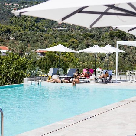 Amira Aparthotel Скиатос Екстериор снимка